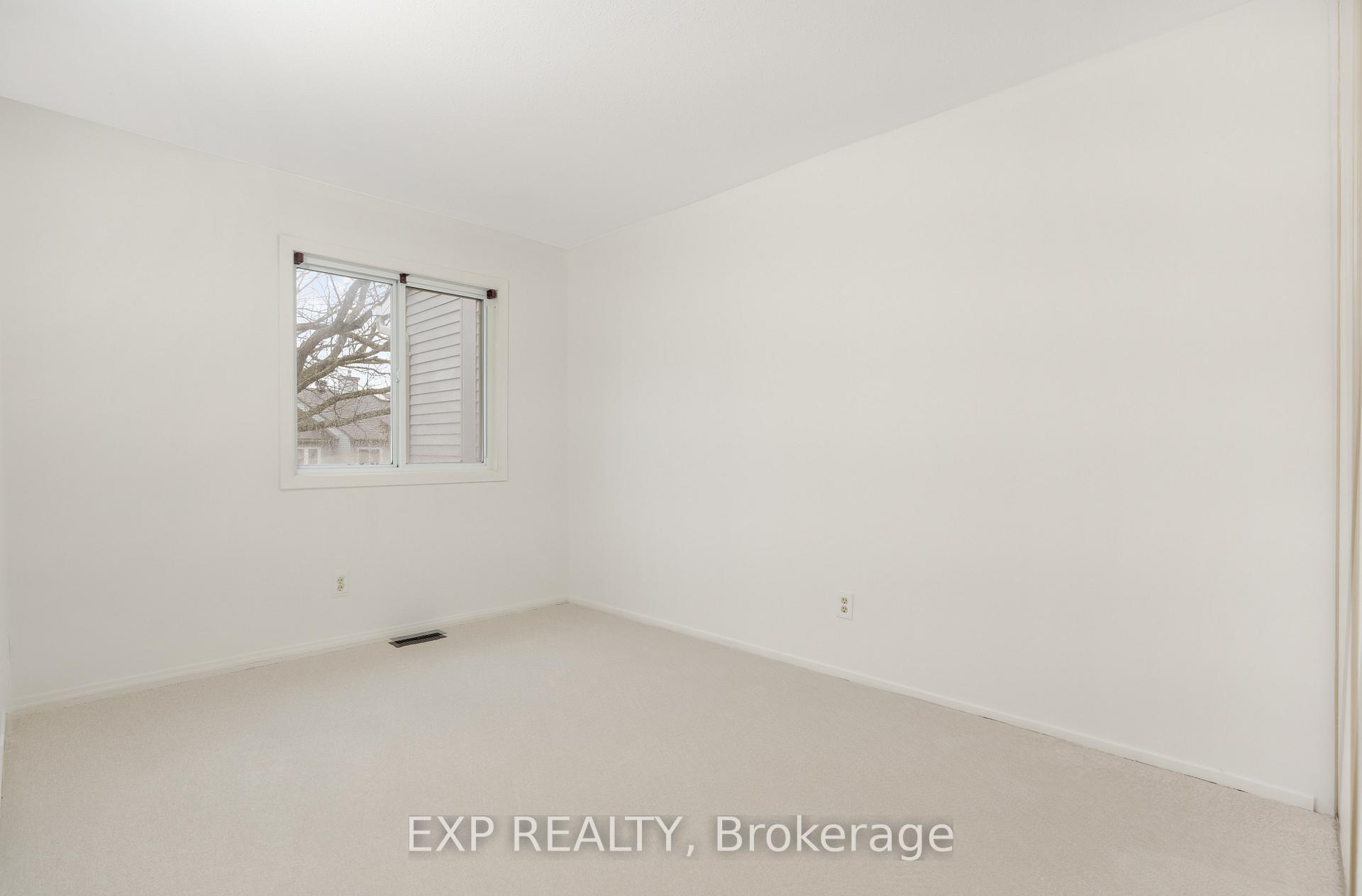 Photo 25 of 29 Bourne Street, Ottawa, Barrhaven - Cedargrove/Fraserdale — HOMEH