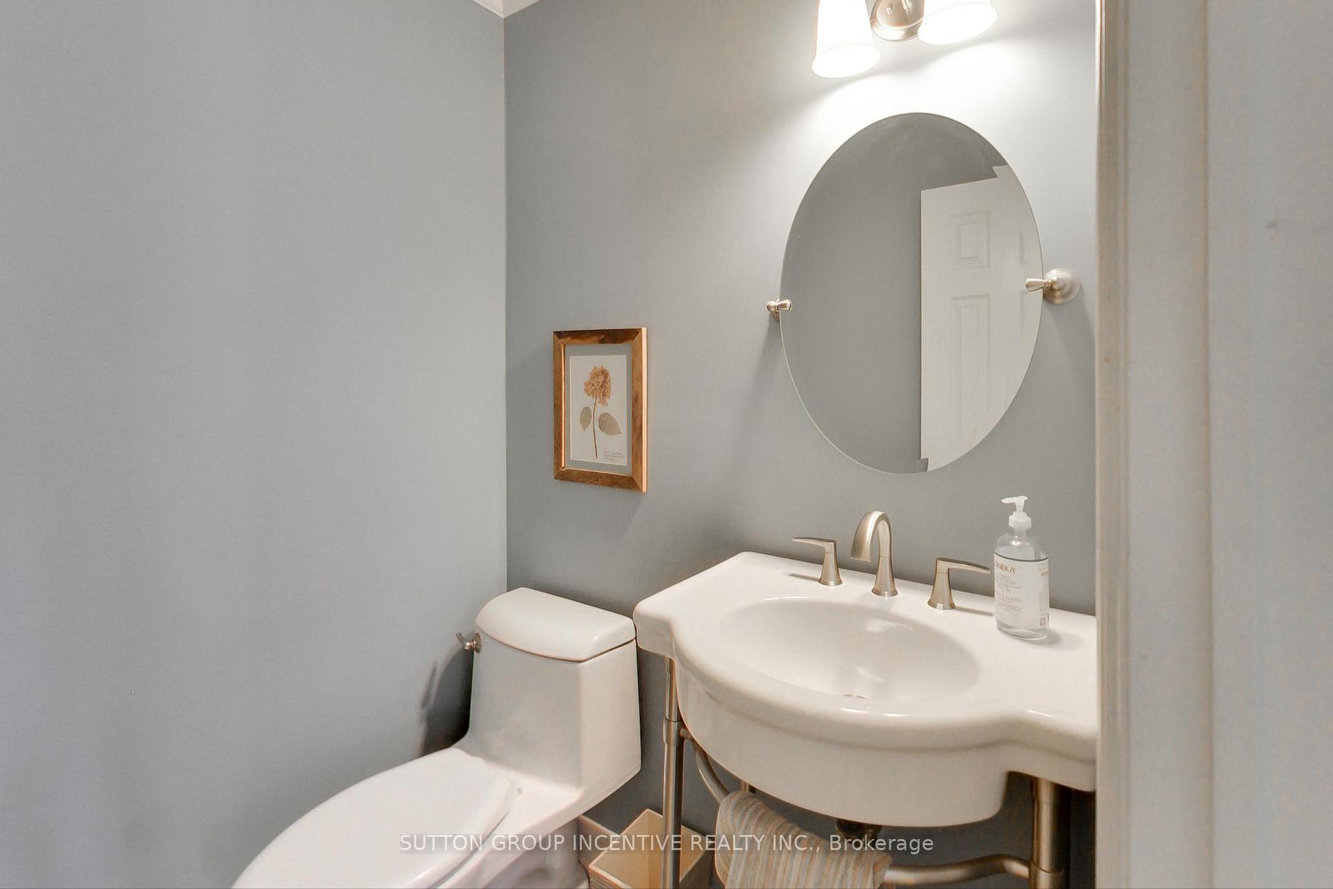 Photo 14 of 16 Byron Crescent, Barrie, Allandale Heights — HOMEH