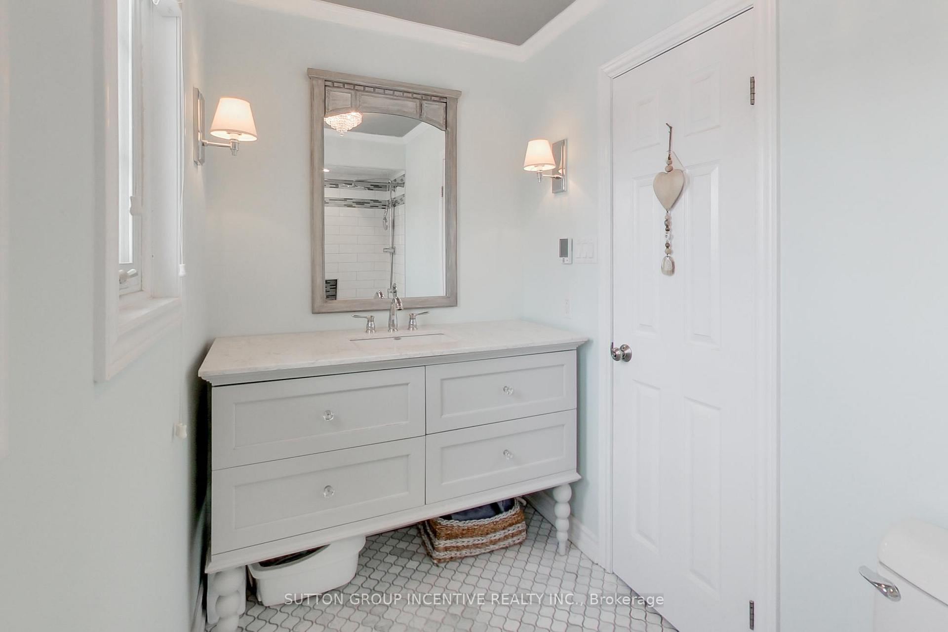Photo 20 of 16 Byron Crescent, Barrie, Allandale Heights — HOMEH