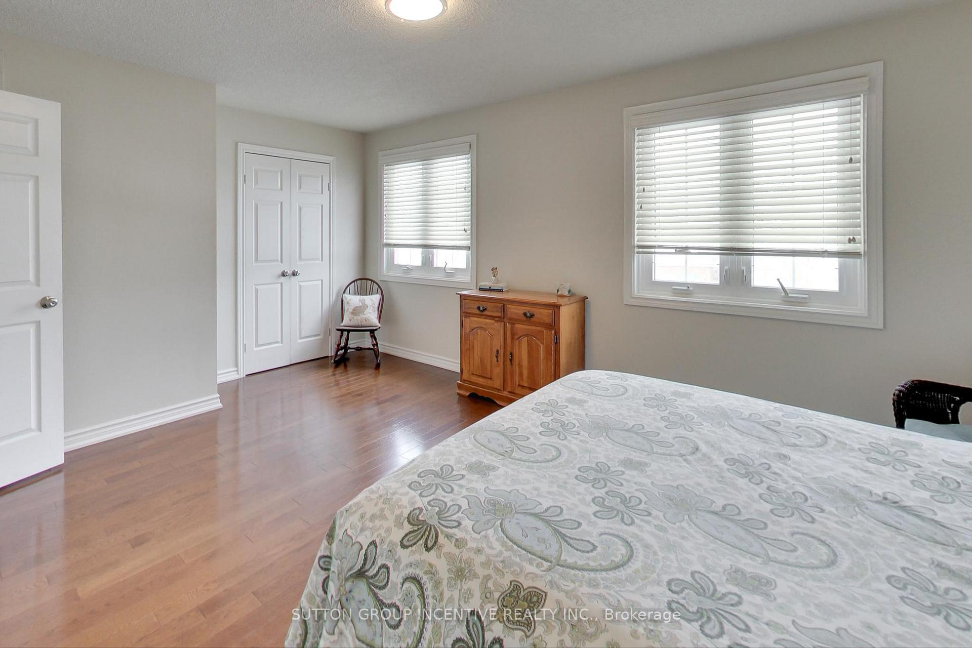 Photo 23 of 16 Byron Crescent, Barrie, Allandale Heights — HOMEH