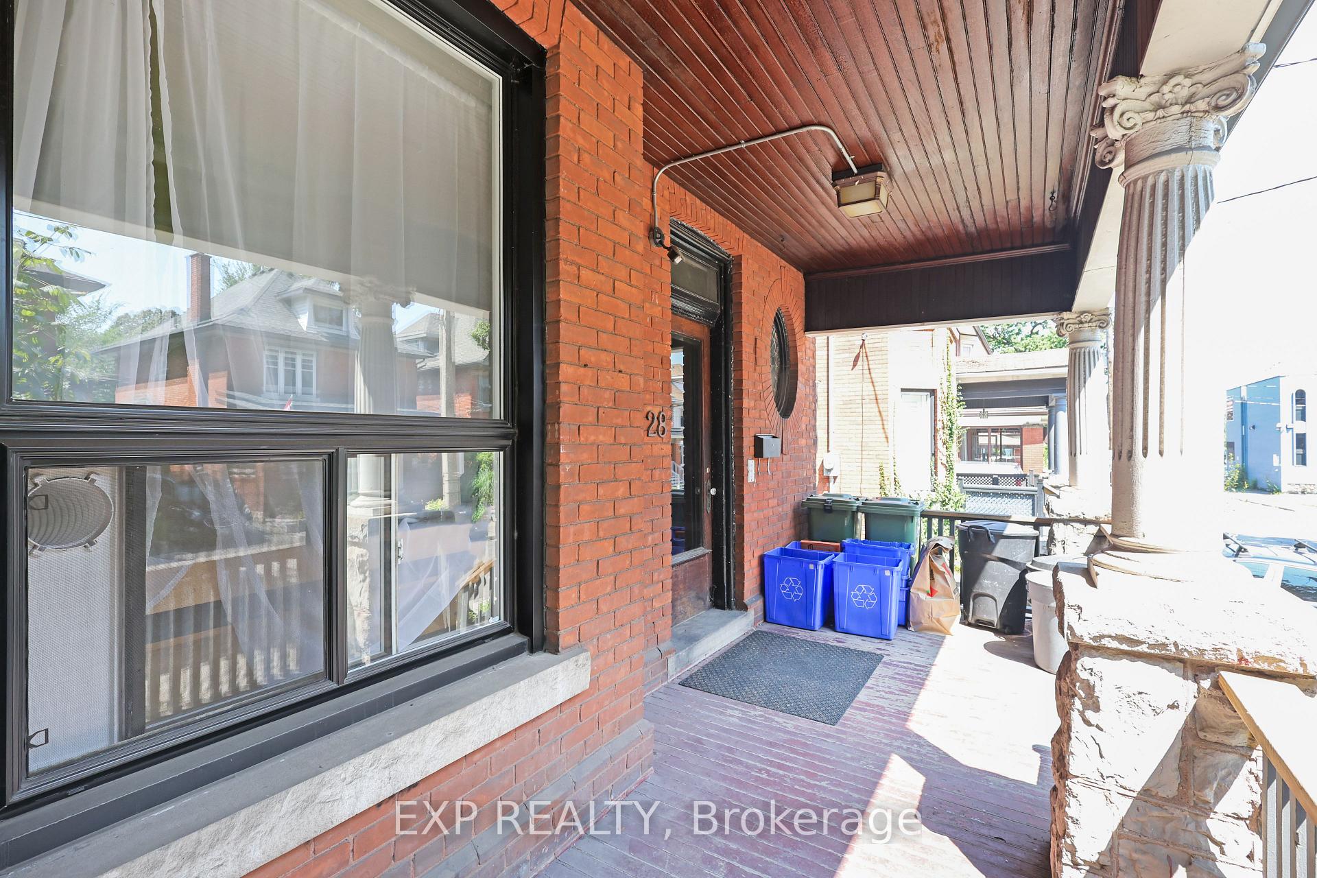 Photo 3 of 28 Eastbourne Avenue, Hamilton, St. Clair — HOMEH