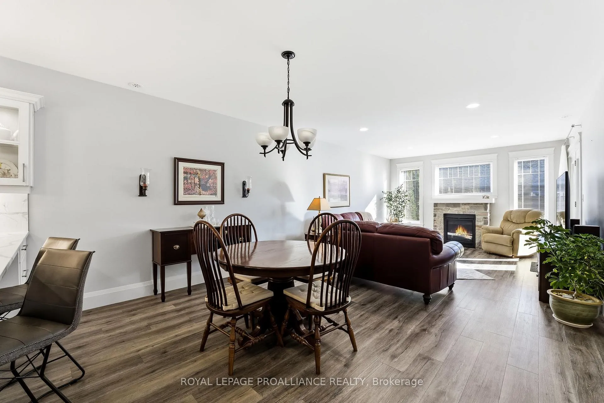 Photo 13 of 23 Cove Crescent, Brighton — HOMEH