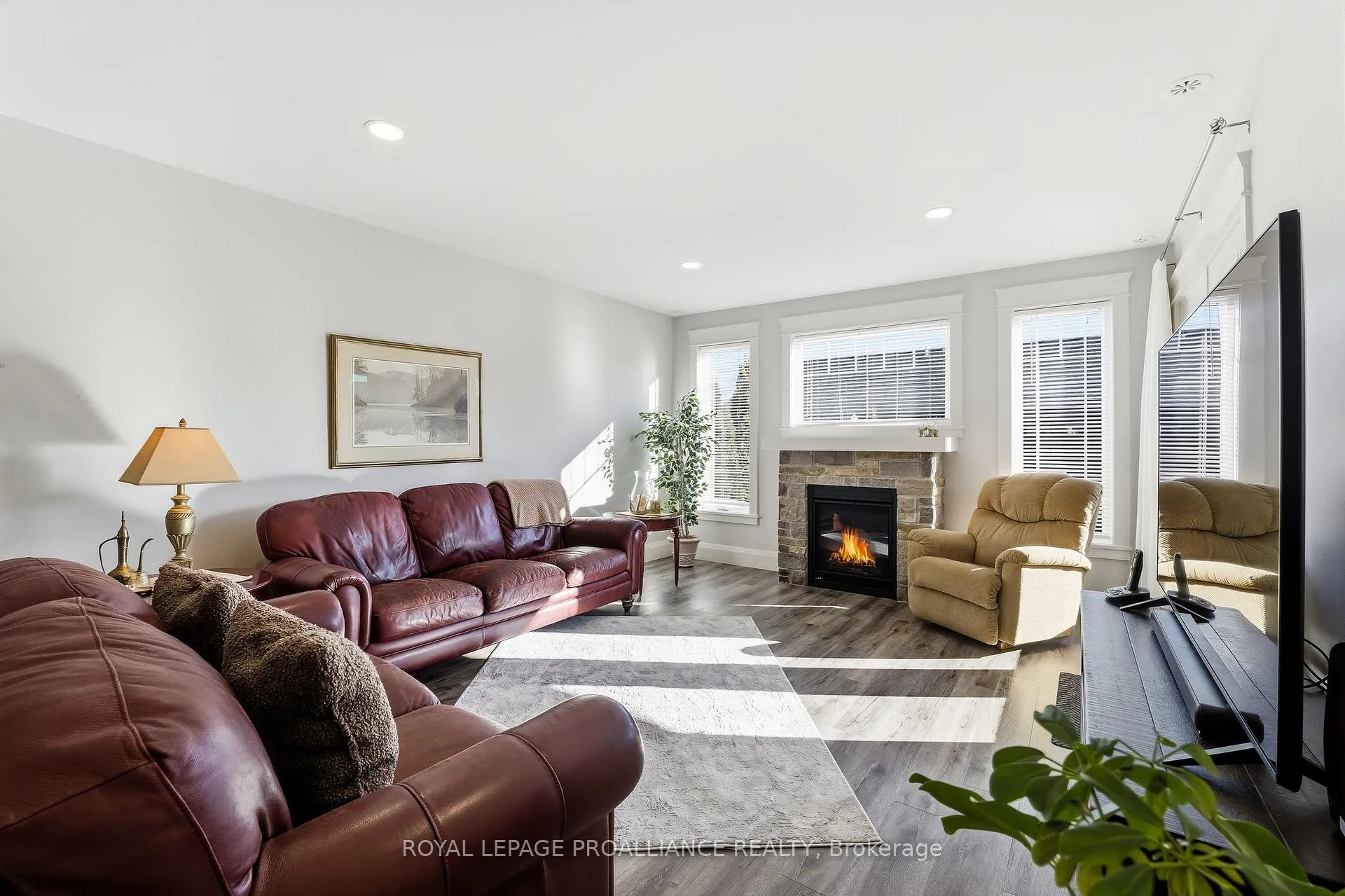Photo 17 of 23 Cove Crescent, Brighton — HOMEH