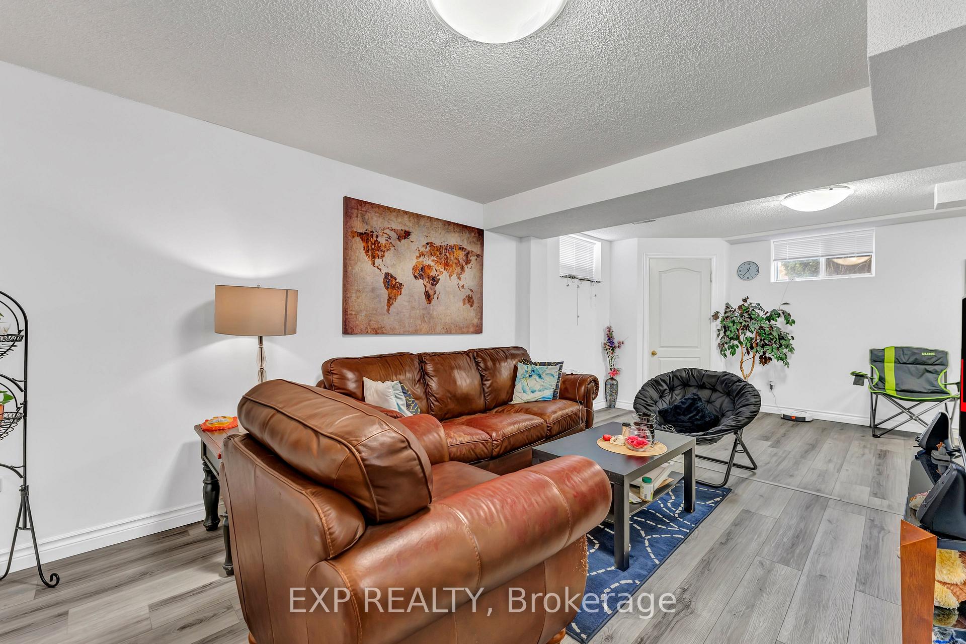 Photo 32 of 2 Glencrest Avenue, Hamilton, Stoney Creek — HOMEH
