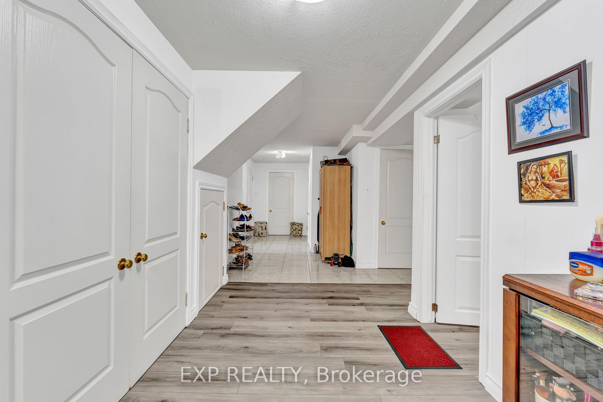 Photo 34 of 2 Glencrest Avenue, Hamilton, Stoney Creek — HOMEH