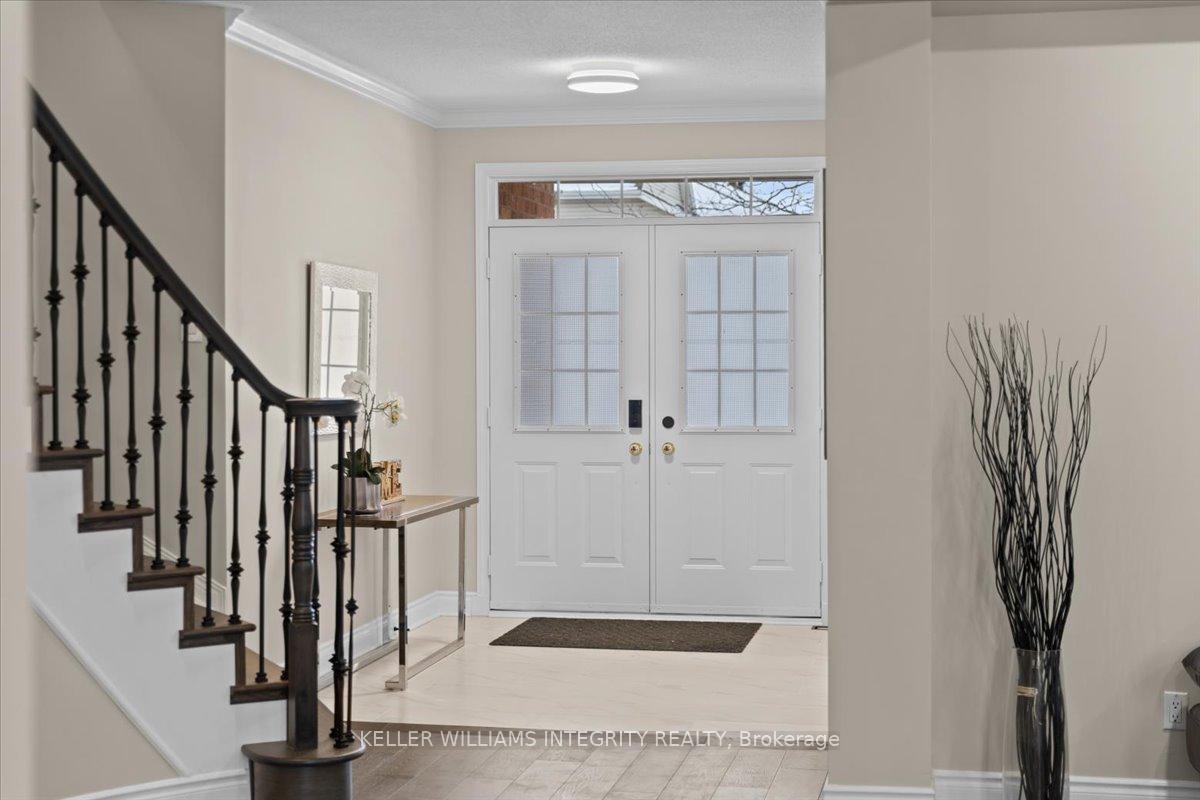 Photo 4 of 45 Mountain Ash Drive, Ottawa, Barrhaven East — HOMEH