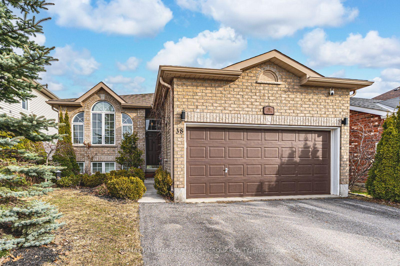 Photo 1 of 38 Touchette Drive, Barrie, Holly — HOMEH