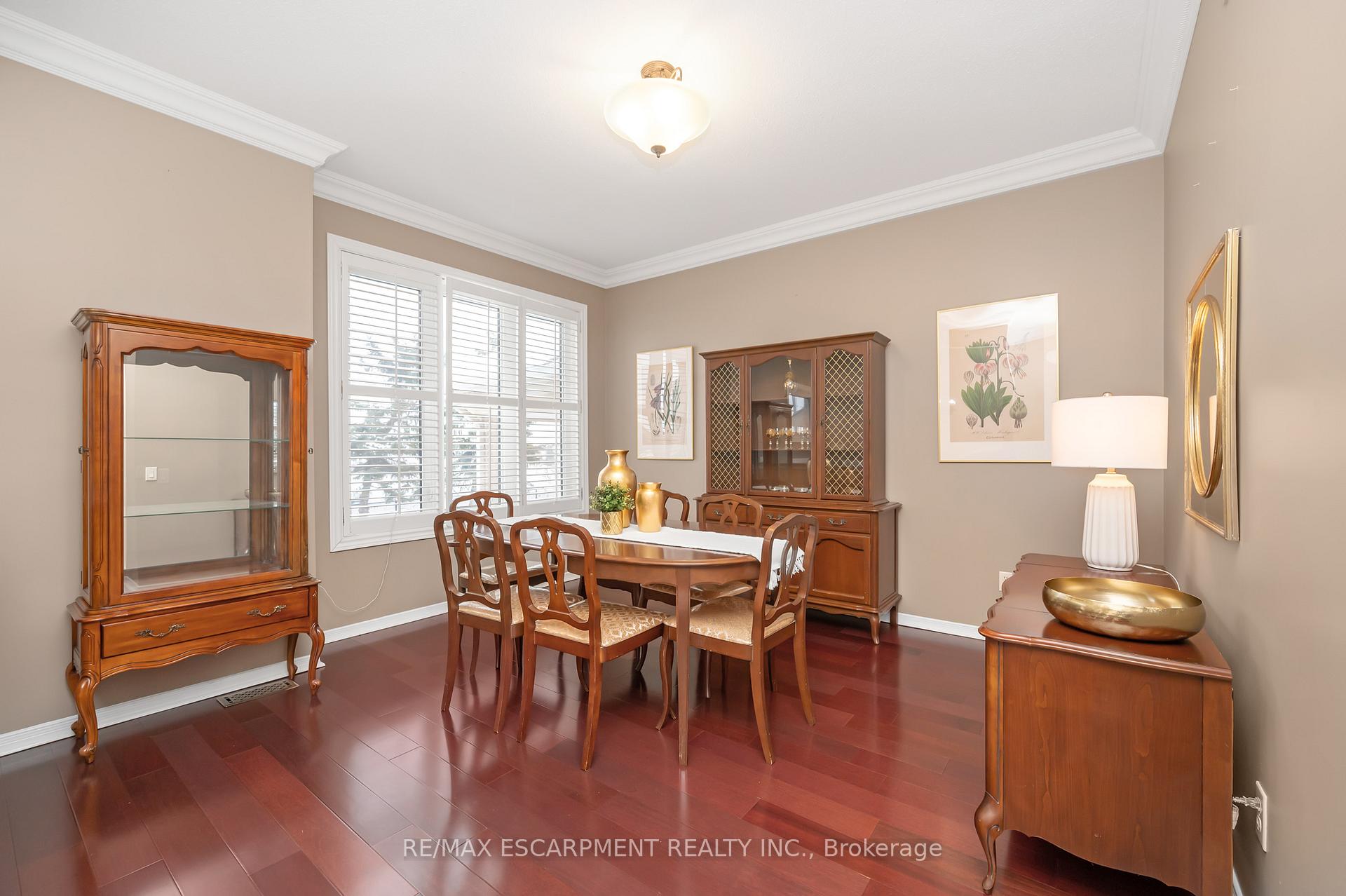Photo 3 of Unit 18, 2243 Turnberry Road, Burlington, Rose — HOMEH