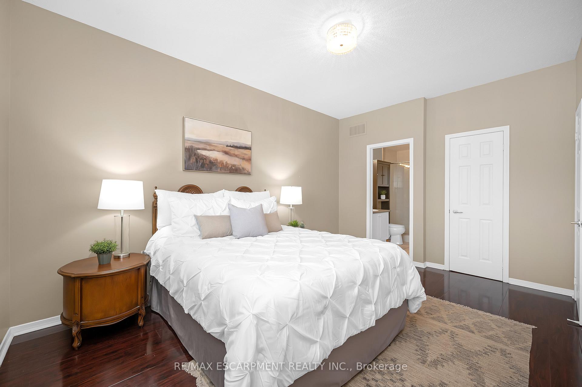 Photo 13 of Unit 18, 2243 Turnberry Road, Burlington, Rose — HOMEH