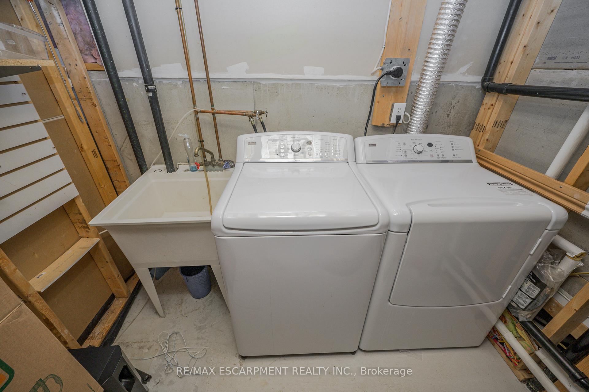 Photo 26 of Unit 18, 2243 Turnberry Road, Burlington, Rose — HOMEH