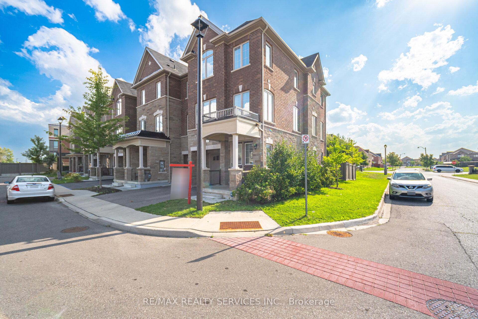 Photo 2 of 2 Estelle Gate, Brampton, Bram East — HOMEH