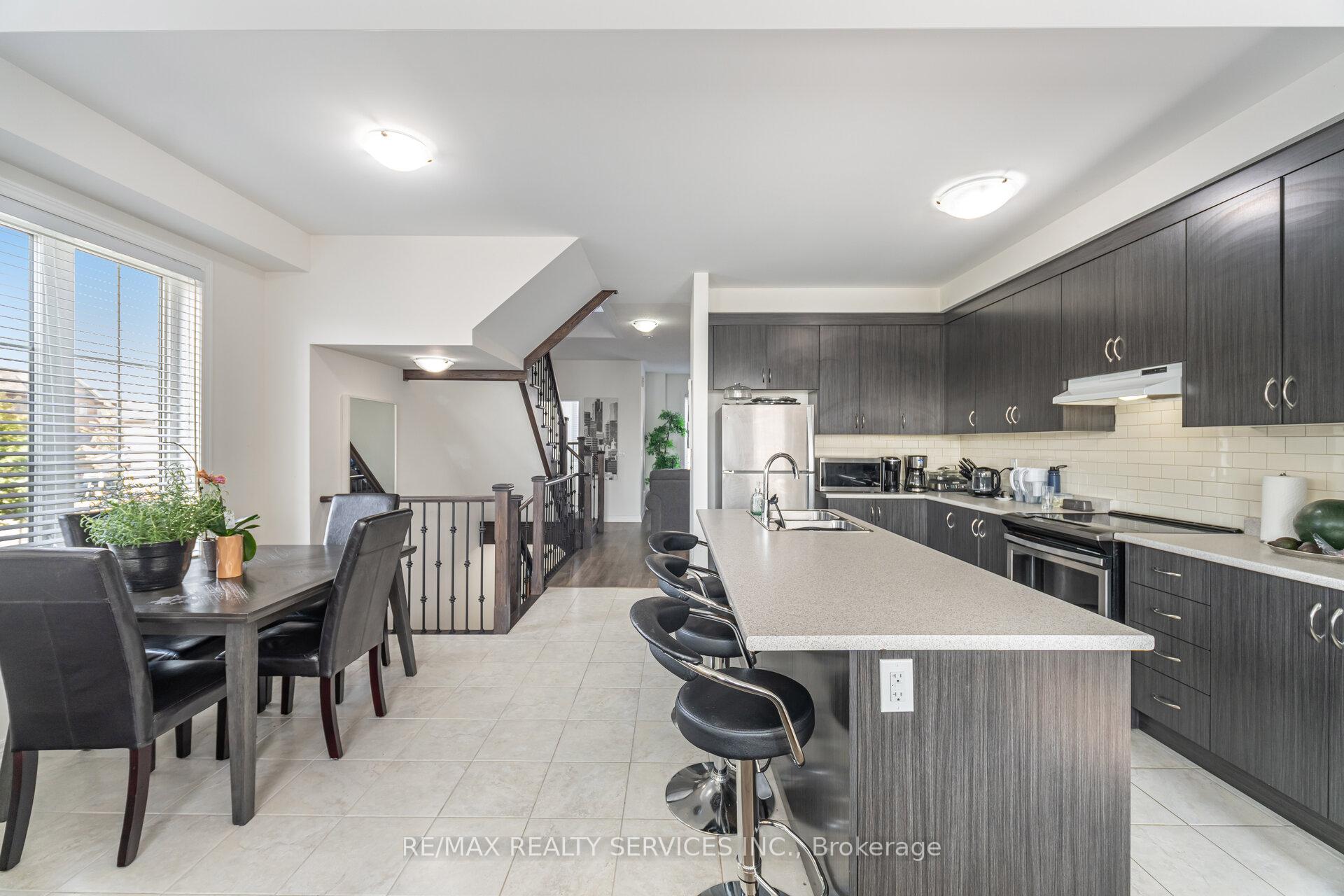 Photo 20 of 2 Estelle Gate, Brampton, Bram East — HOMEH