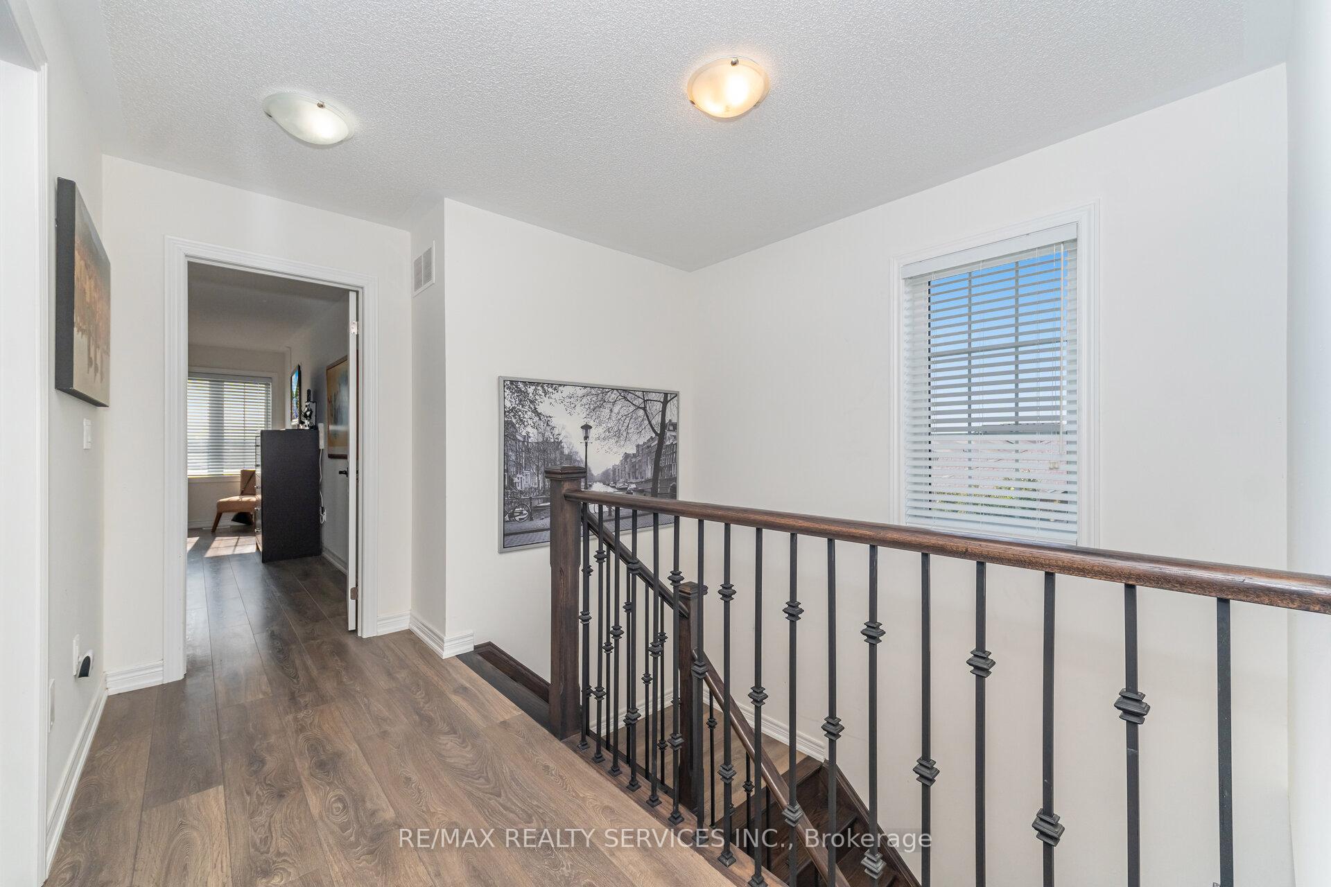Photo 27 of 2 Estelle Gate, Brampton, Bram East — HOMEH