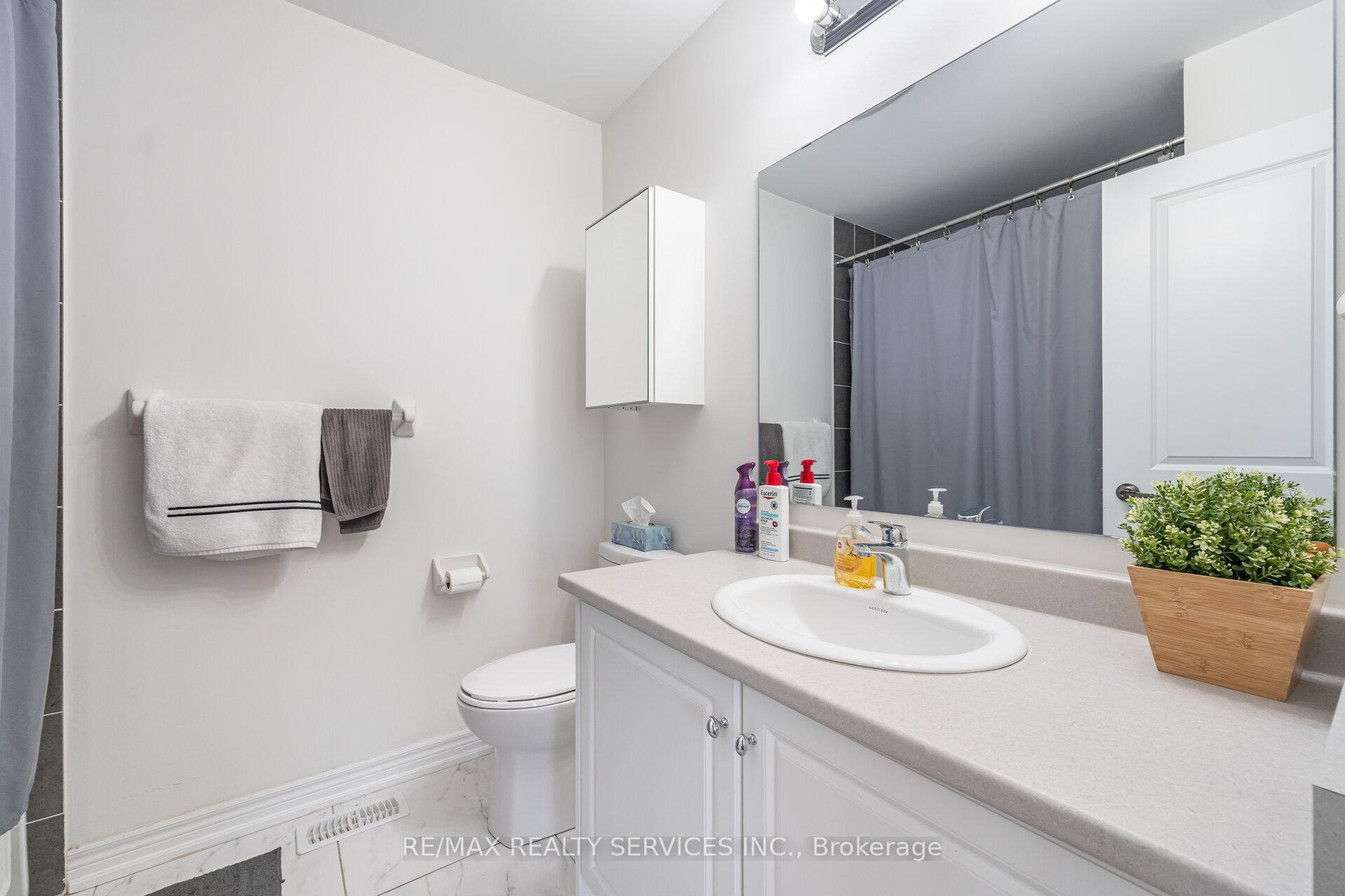 Photo 36 of 2 Estelle Gate, Brampton, Bram East — HOMEH