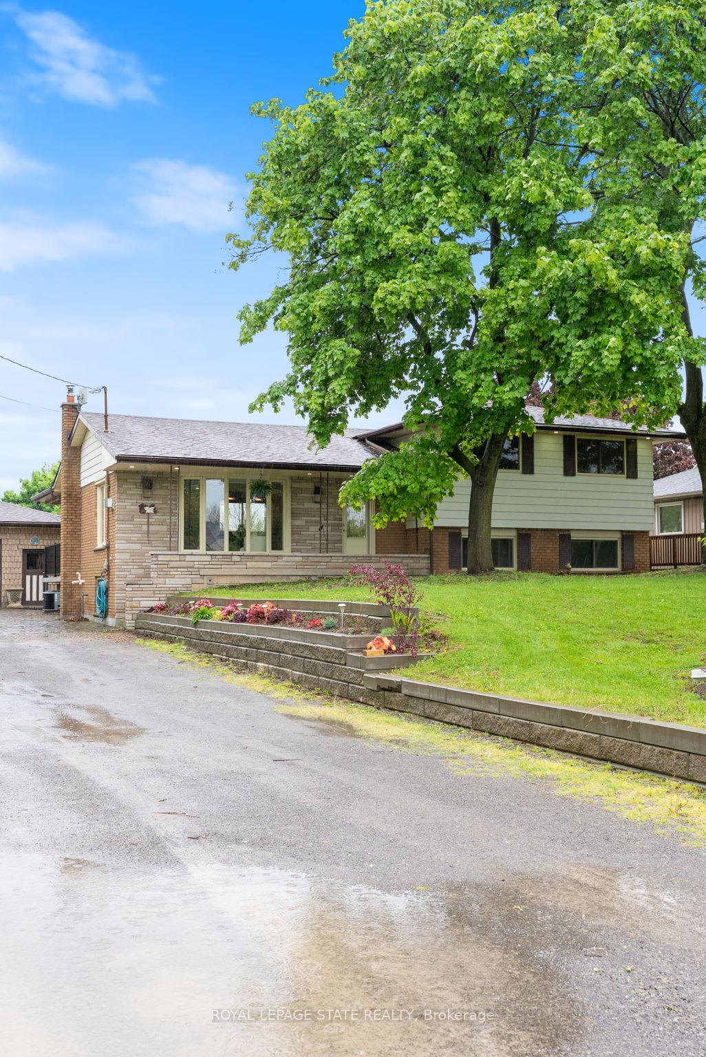 Photo 3 of 1629 Glancaster Road, Hamilton, Rural Glanbrook — HOMEH