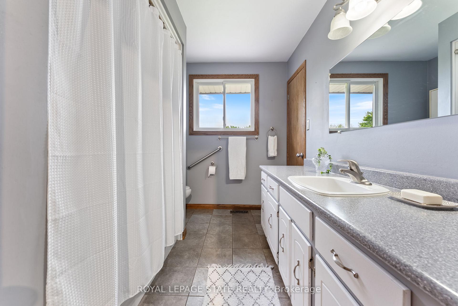 Photo 20 of 1629 Glancaster Road, Hamilton, Rural Glanbrook — HOMEH