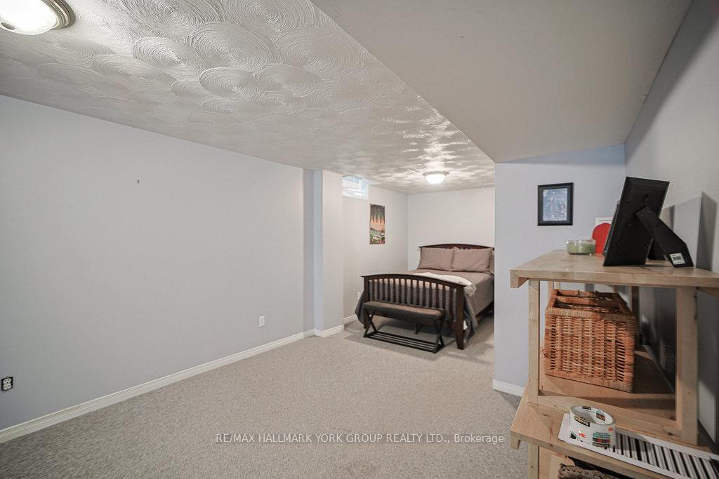 Photo 28 of 286 Kennedy Street W, Aurora, Aurora Highlands — HOMEH