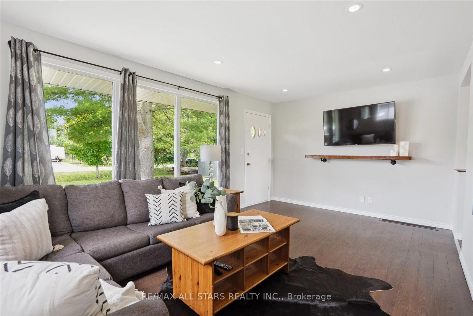 Photo 10 of 1500 Concession 6 Road, Brock, Beaverton — HOMEH