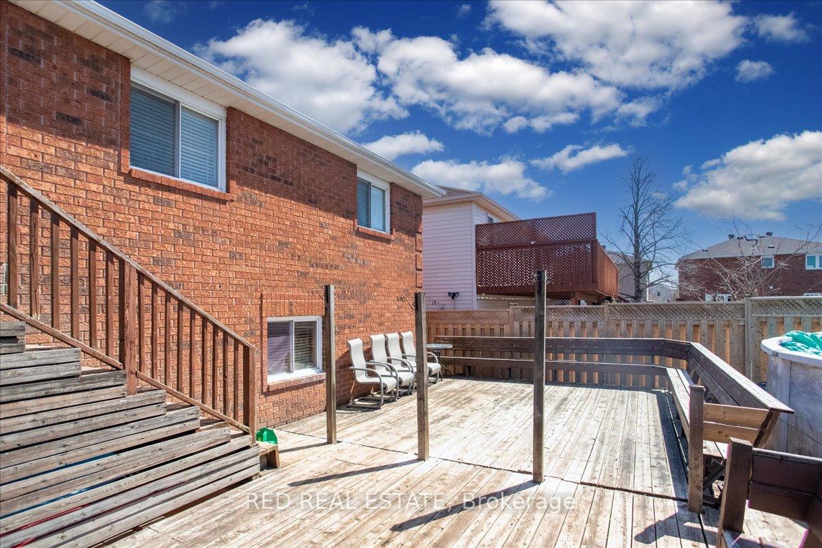 Photo 20 of 2 Finlay Road, Barrie, West Bayfield — HOMEH