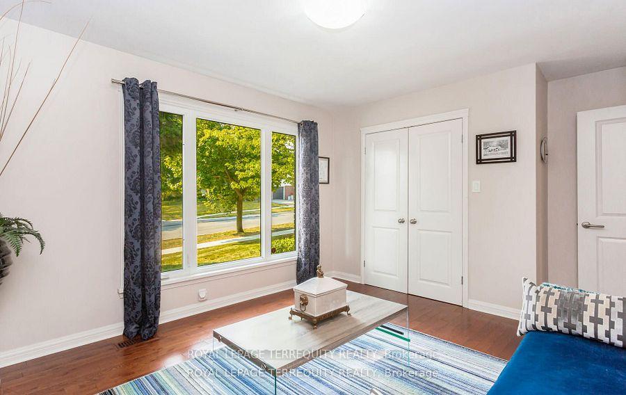 Photo 16 of 1319 Tyandaga Park Drive, Burlington, Tyandaga — HOMEH