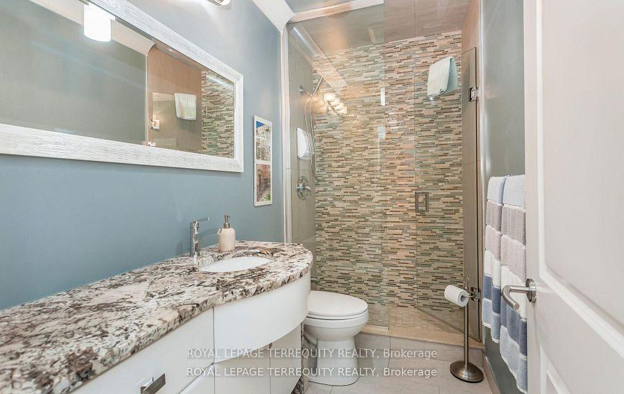 Photo 18 of 1319 Tyandaga Park Drive, Burlington, Tyandaga — HOMEH