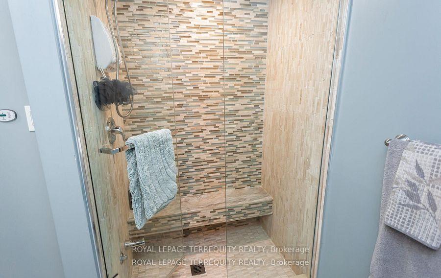 Photo 26 of 1319 Tyandaga Park Drive, Burlington, Tyandaga — HOMEH