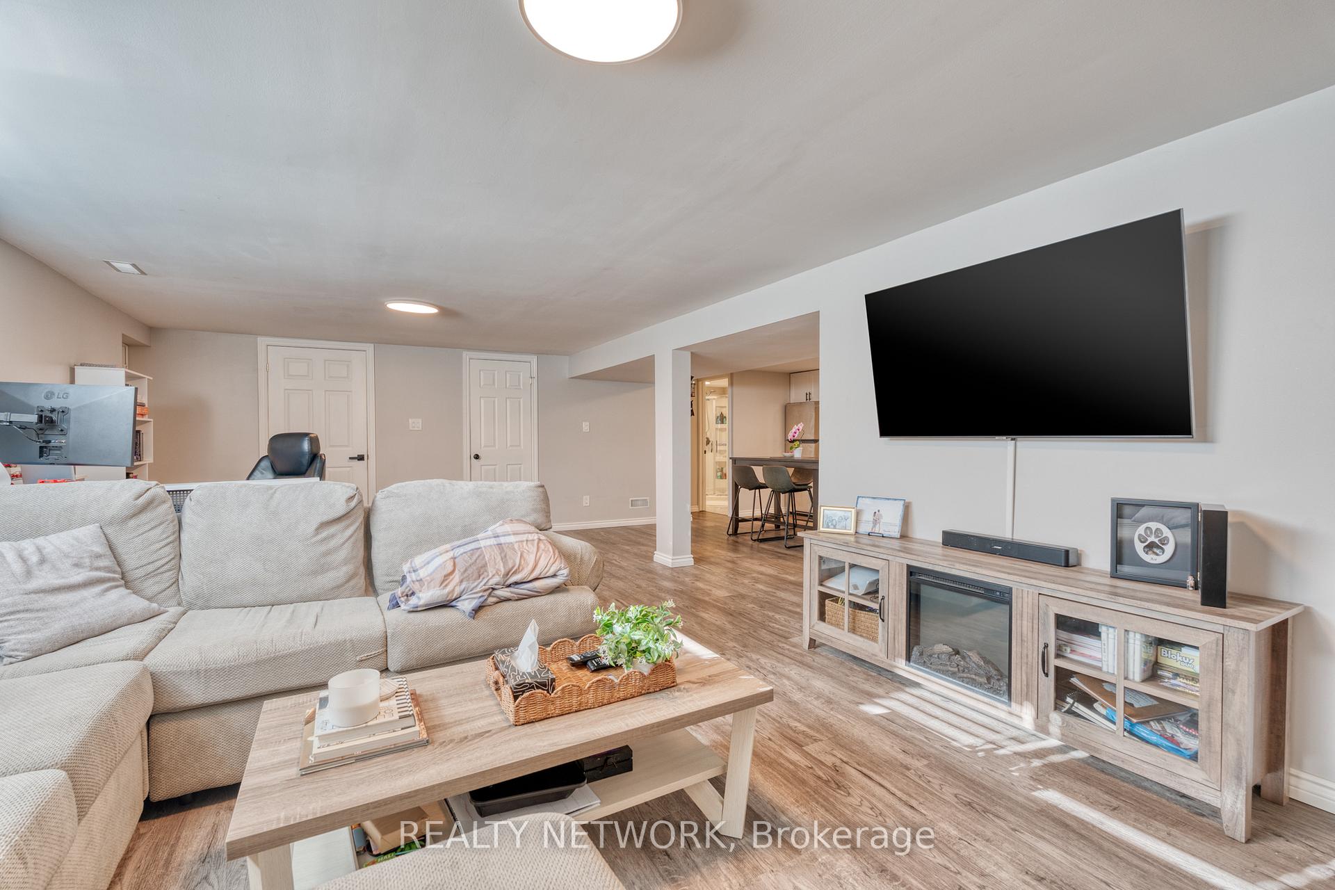 Photo 27 of 716 Upper Ottawa Street, Hamilton, Hampton Heights — HOMEH