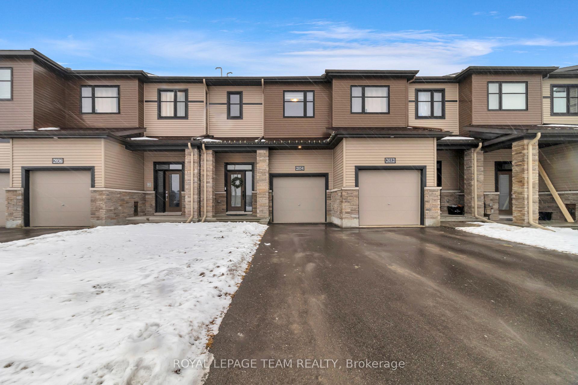 Photo 1 of 2034 Caltra Crescent, Ottawa, Barrhaven - Half Moon Bay — HOMEH