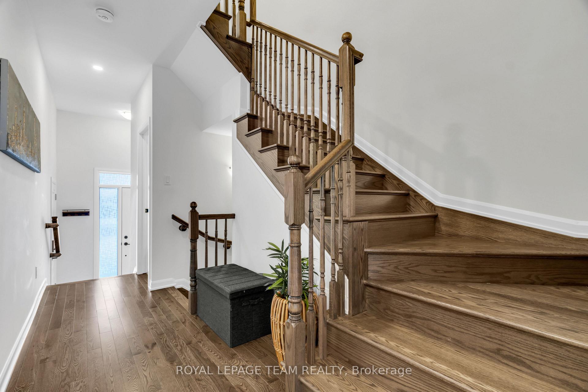Photo 15 of 2034 Caltra Crescent, Ottawa, Barrhaven - Half Moon Bay — HOMEH