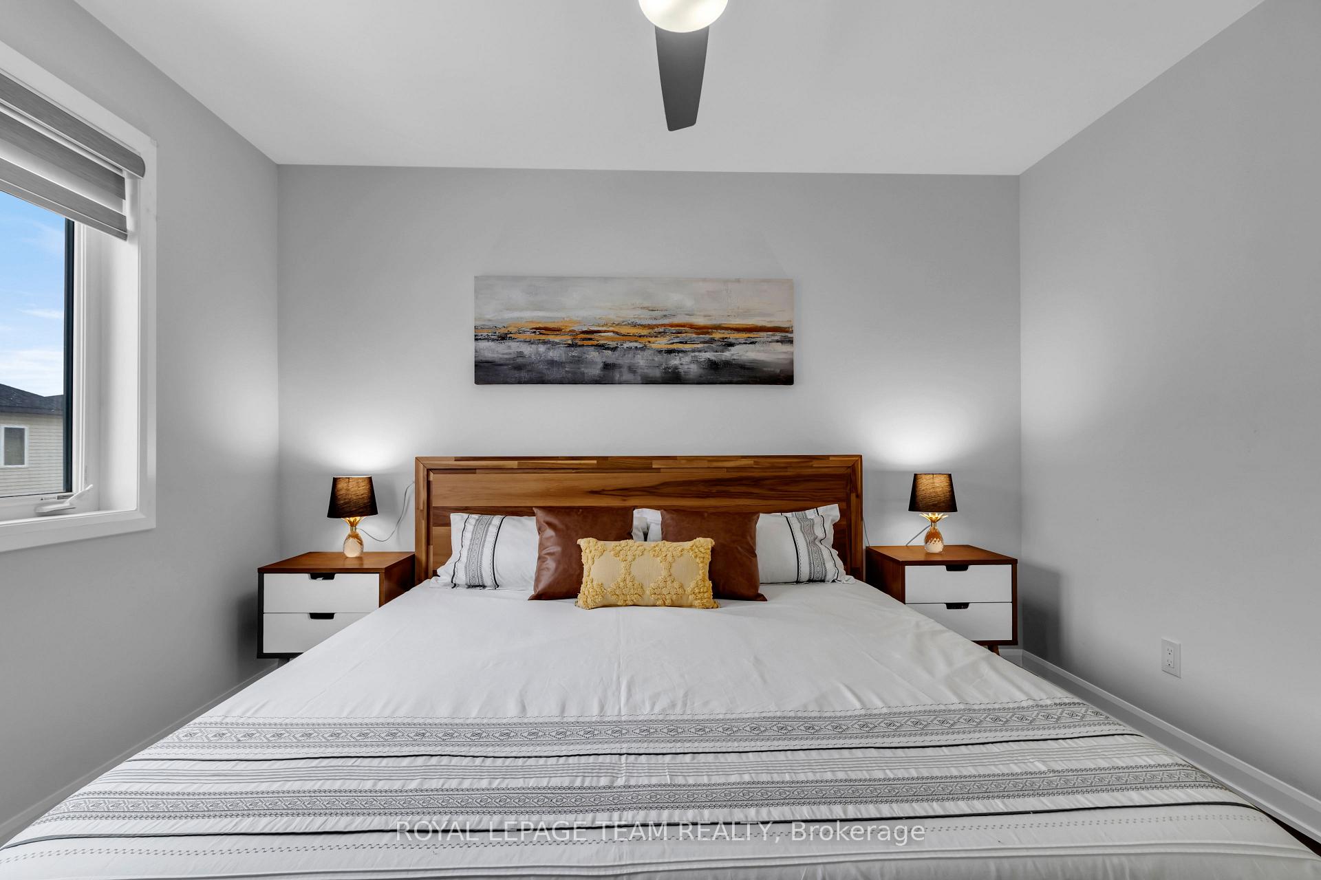 Photo 17 of 2034 Caltra Crescent, Ottawa, Barrhaven - Half Moon Bay — HOMEH