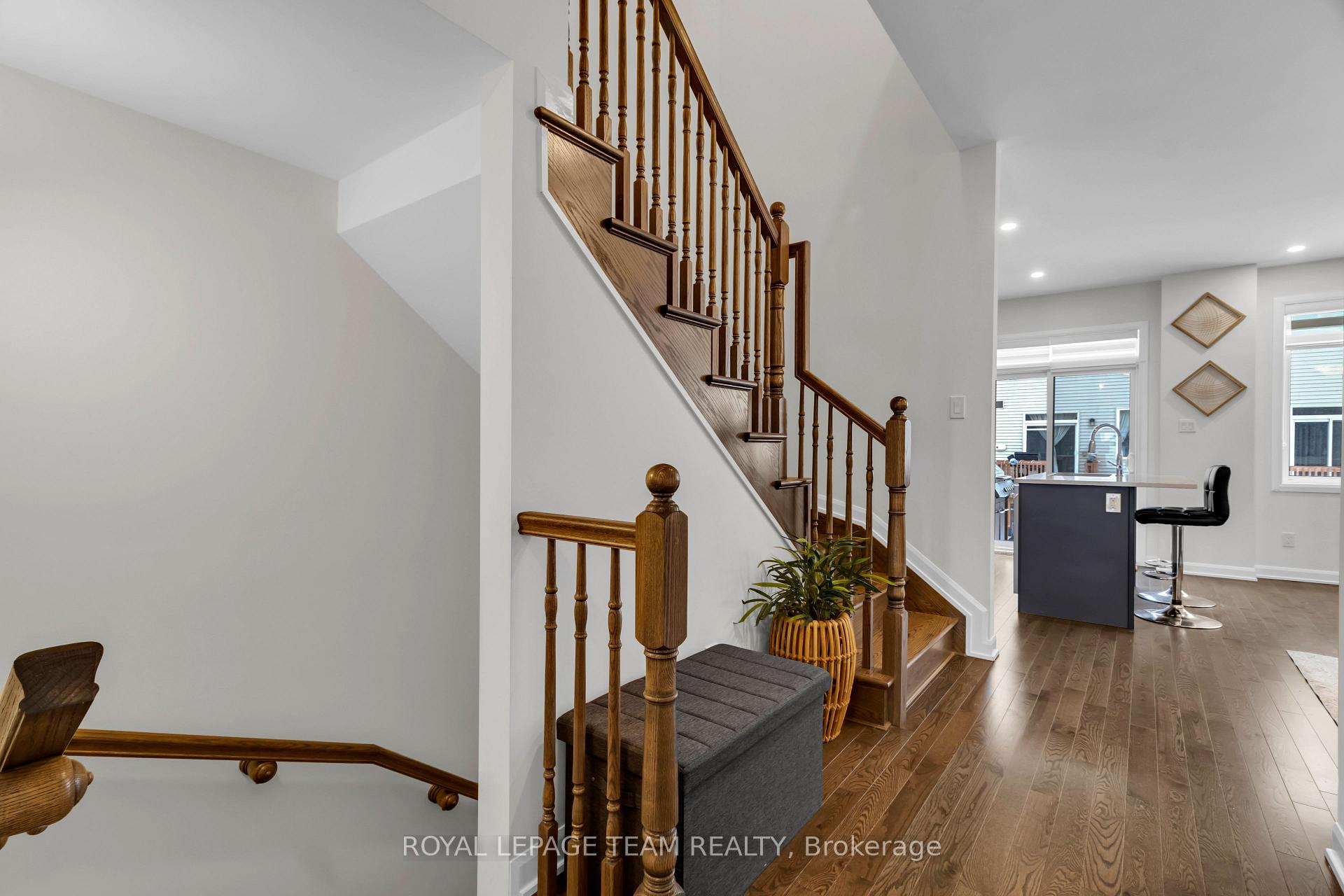 Photo 22 of 2034 Caltra Crescent, Ottawa, Barrhaven - Half Moon Bay — HOMEH