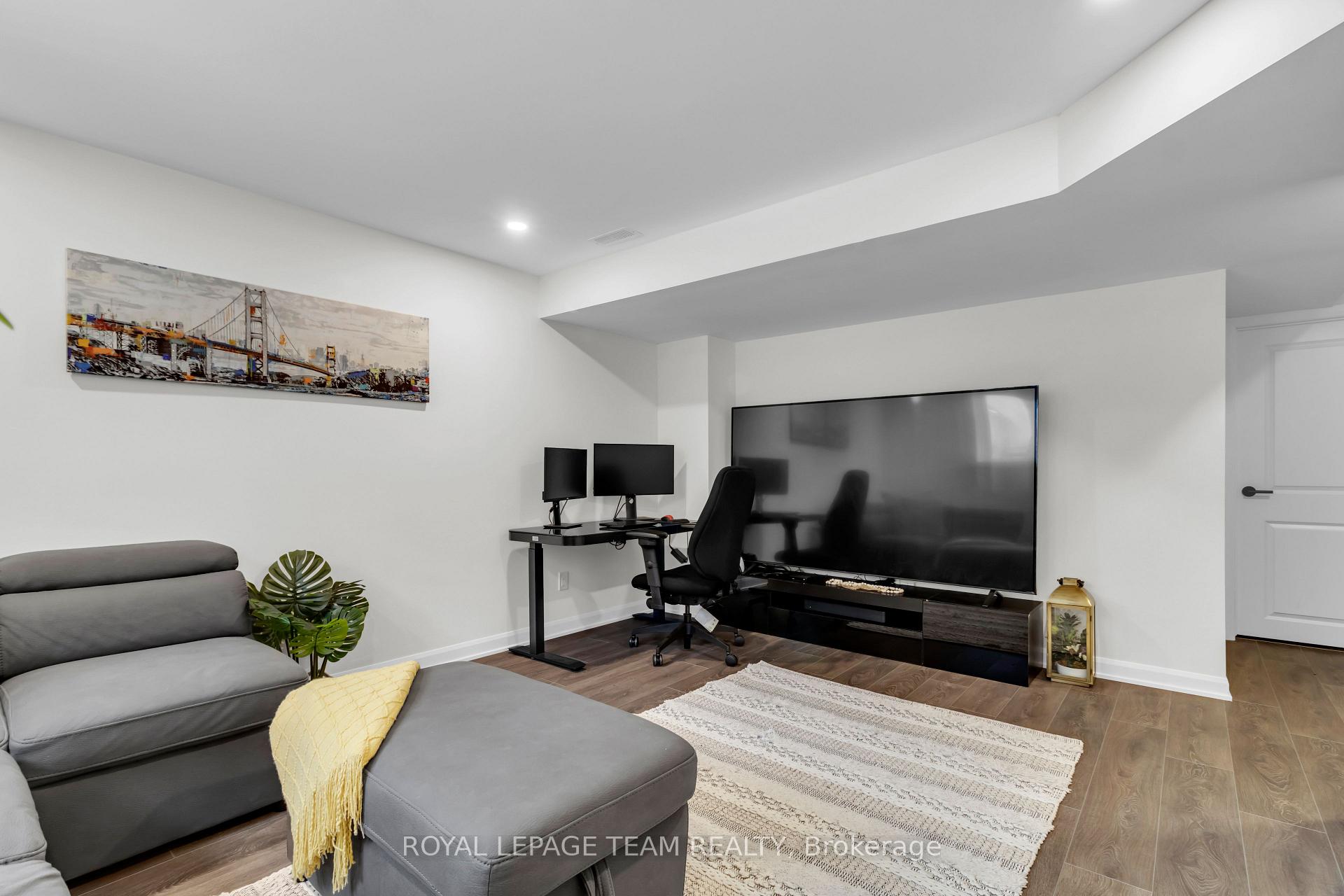 Photo 25 of 2034 Caltra Crescent, Ottawa, Barrhaven - Half Moon Bay — HOMEH