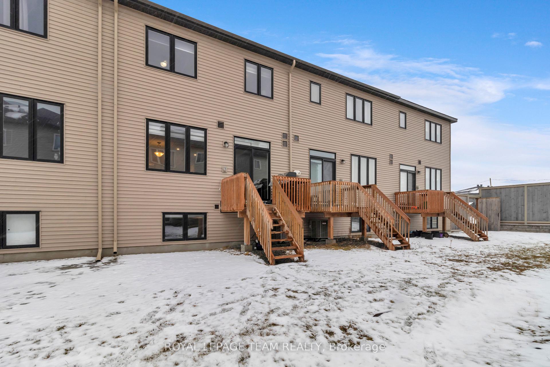 Photo 26 of 2034 Caltra Crescent, Ottawa, Barrhaven - Half Moon Bay — HOMEH