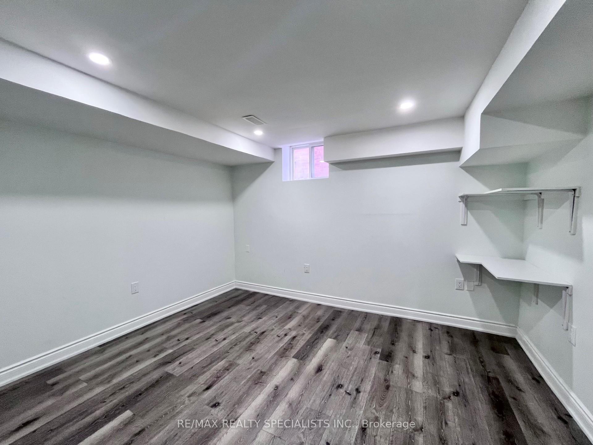 Photo 3 of Unit LOWER, 3 Fairhill Avenue, Brampton, Fletcher's Meadow — HOMEH