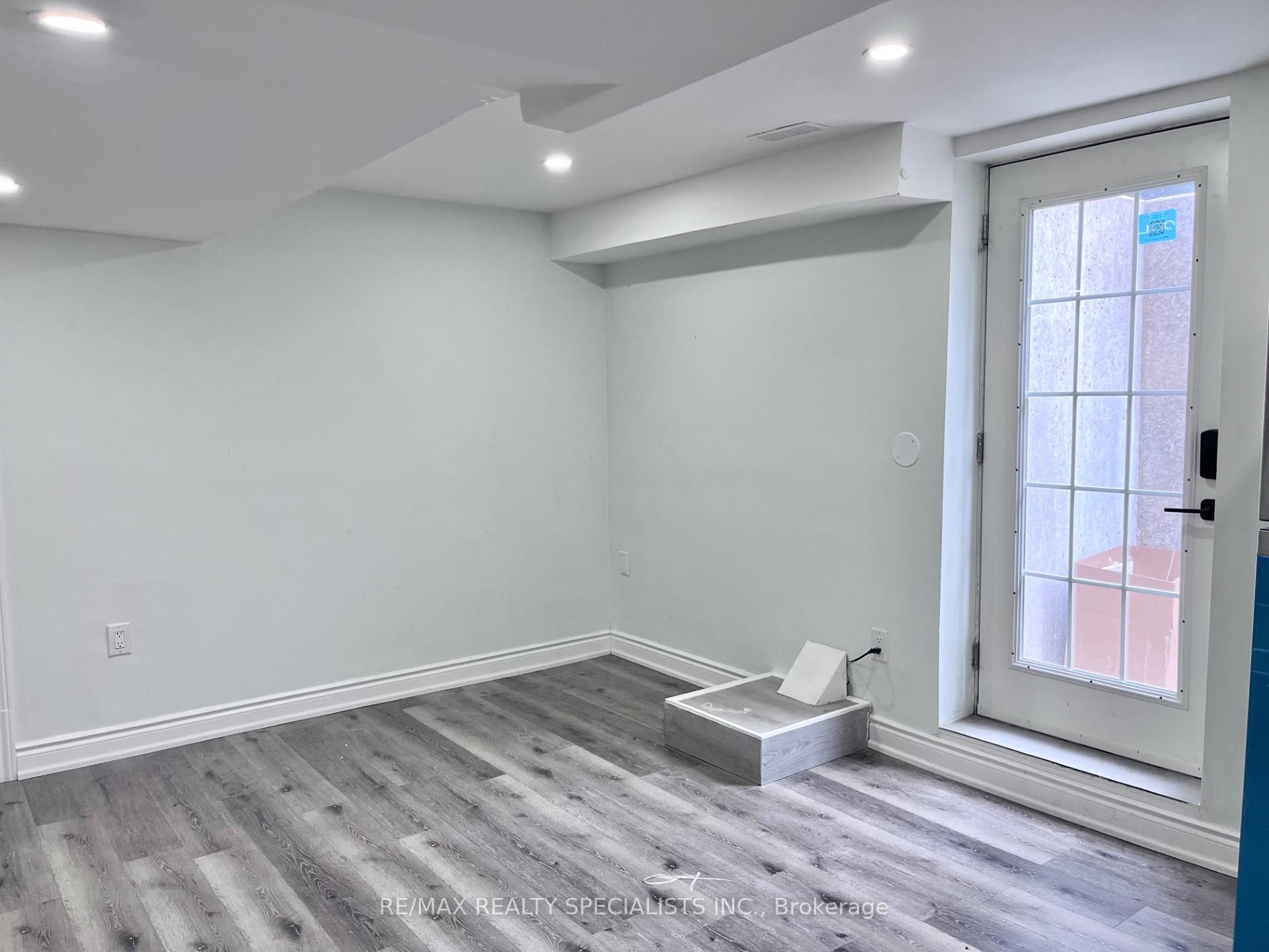Photo 9 of Unit LOWER, 3 Fairhill Avenue, Brampton, Fletcher's Meadow — HOMEH