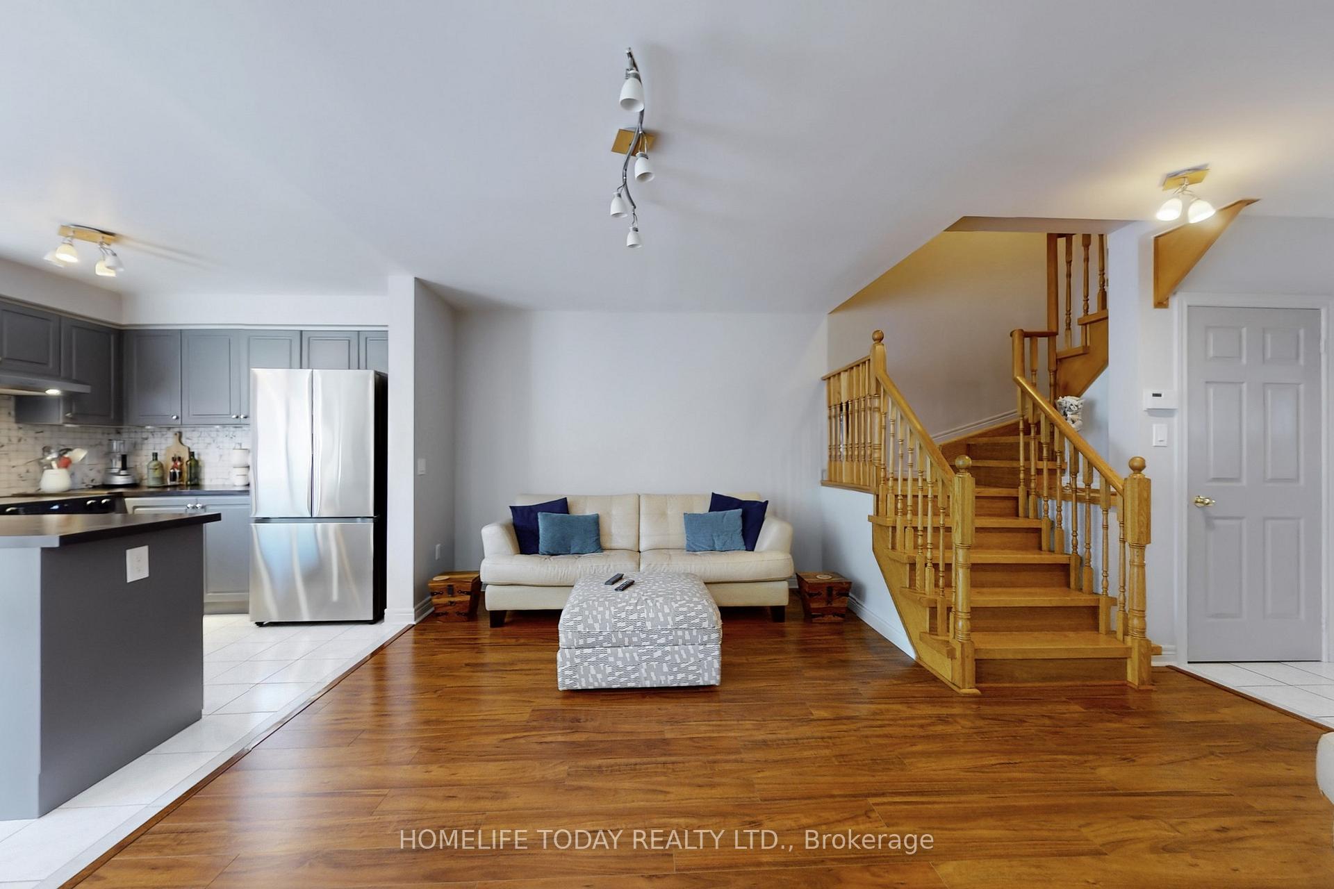 Photo 8 of 79 Checkerberry Crescent, Brampton, Sandringham-Wellington — HOMEH