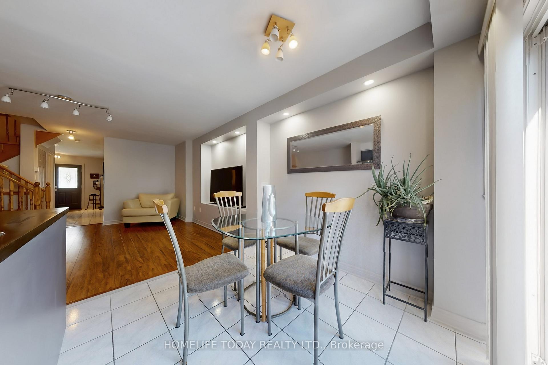 Photo 17 of 79 Checkerberry Crescent, Brampton, Sandringham-Wellington — HOMEH