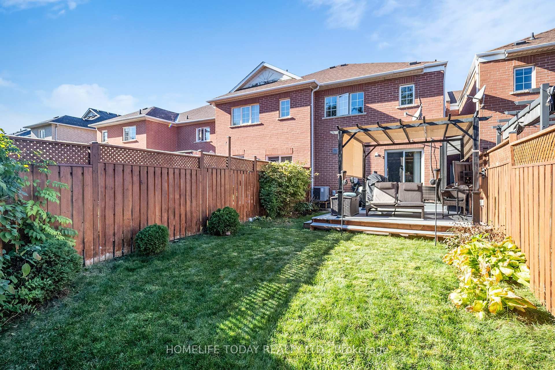 Photo 45 of 79 Checkerberry Crescent, Brampton, Sandringham-Wellington — HOMEH