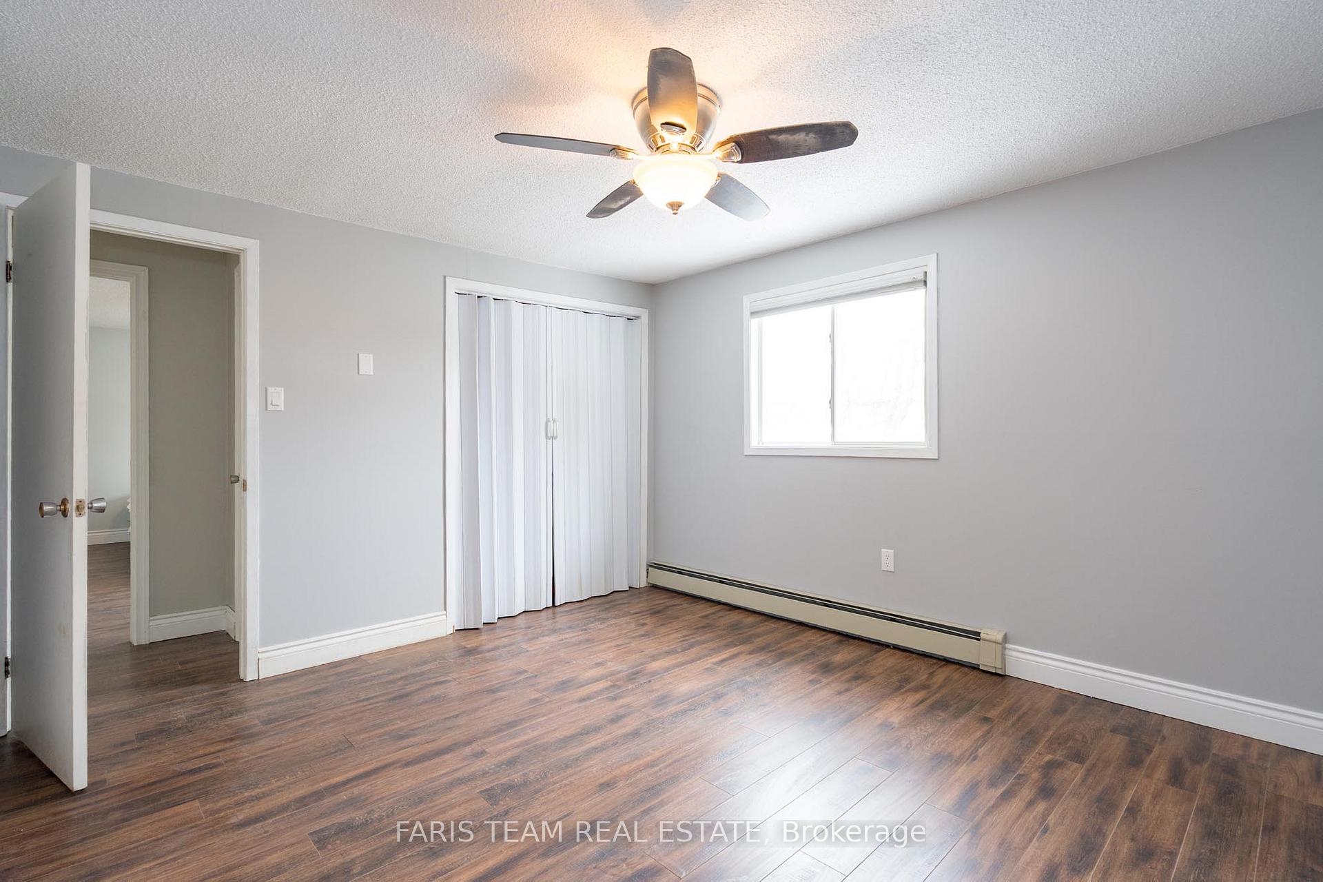 Photo 11 of 87 Hickling Trail, Barrie, Grove East — HOMEH