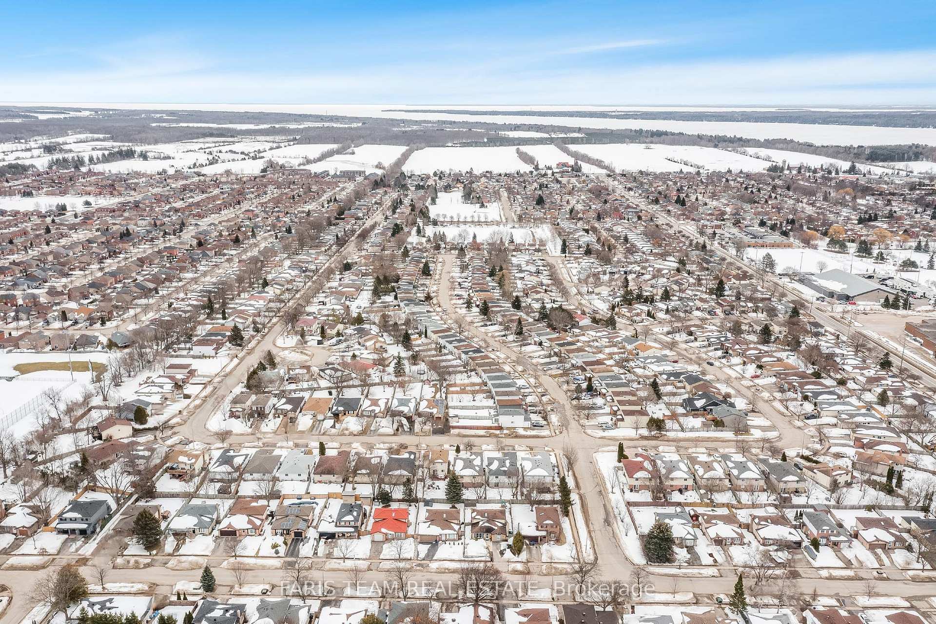 Photo 20 of 87 Hickling Trail, Barrie, Grove East — HOMEH