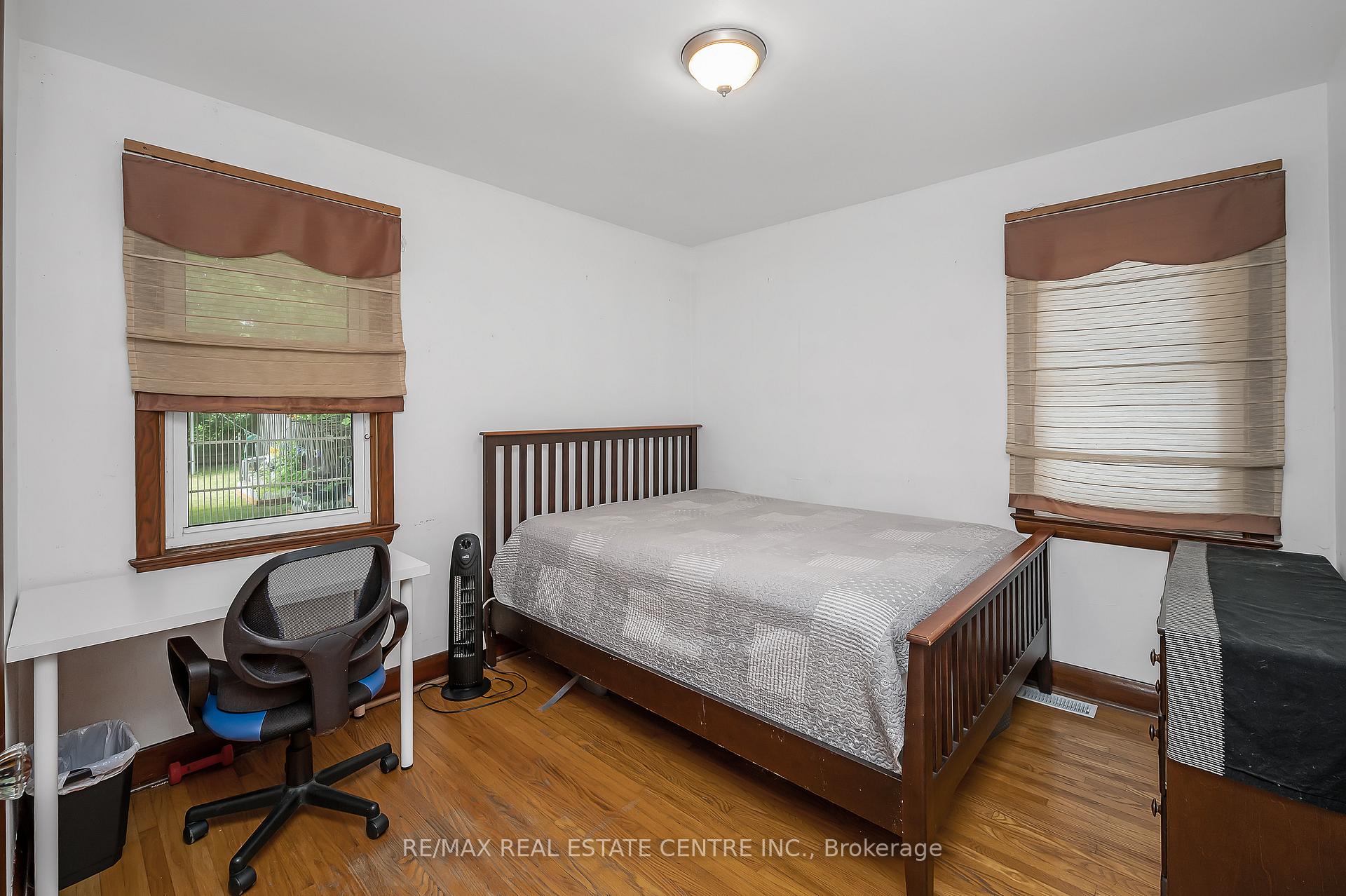Photo 17 of 676 Upper Wentworth Street, Hamilton, Hill Park — HOMEH