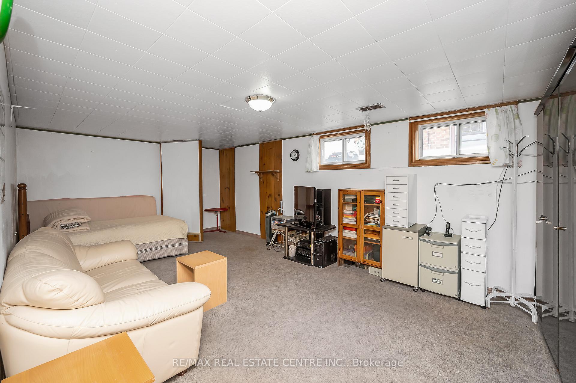 Photo 26 of 676 Upper Wentworth Street, Hamilton, Hill Park — HOMEH