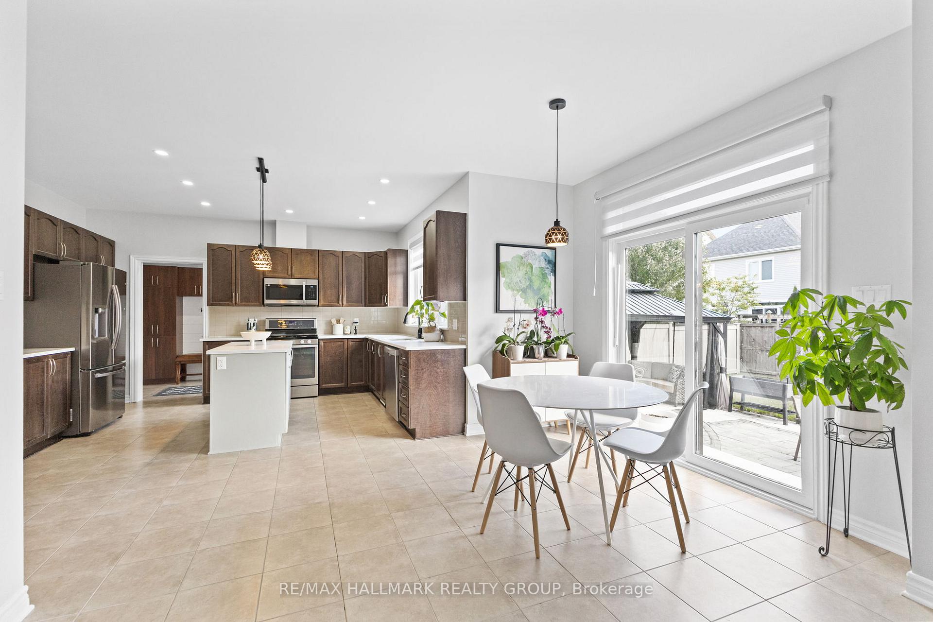 Photo 21 of 254 Gracewood Crescent, Ottawa, Blossom Park/Kemp Park/Findlay Creek — HOMEH