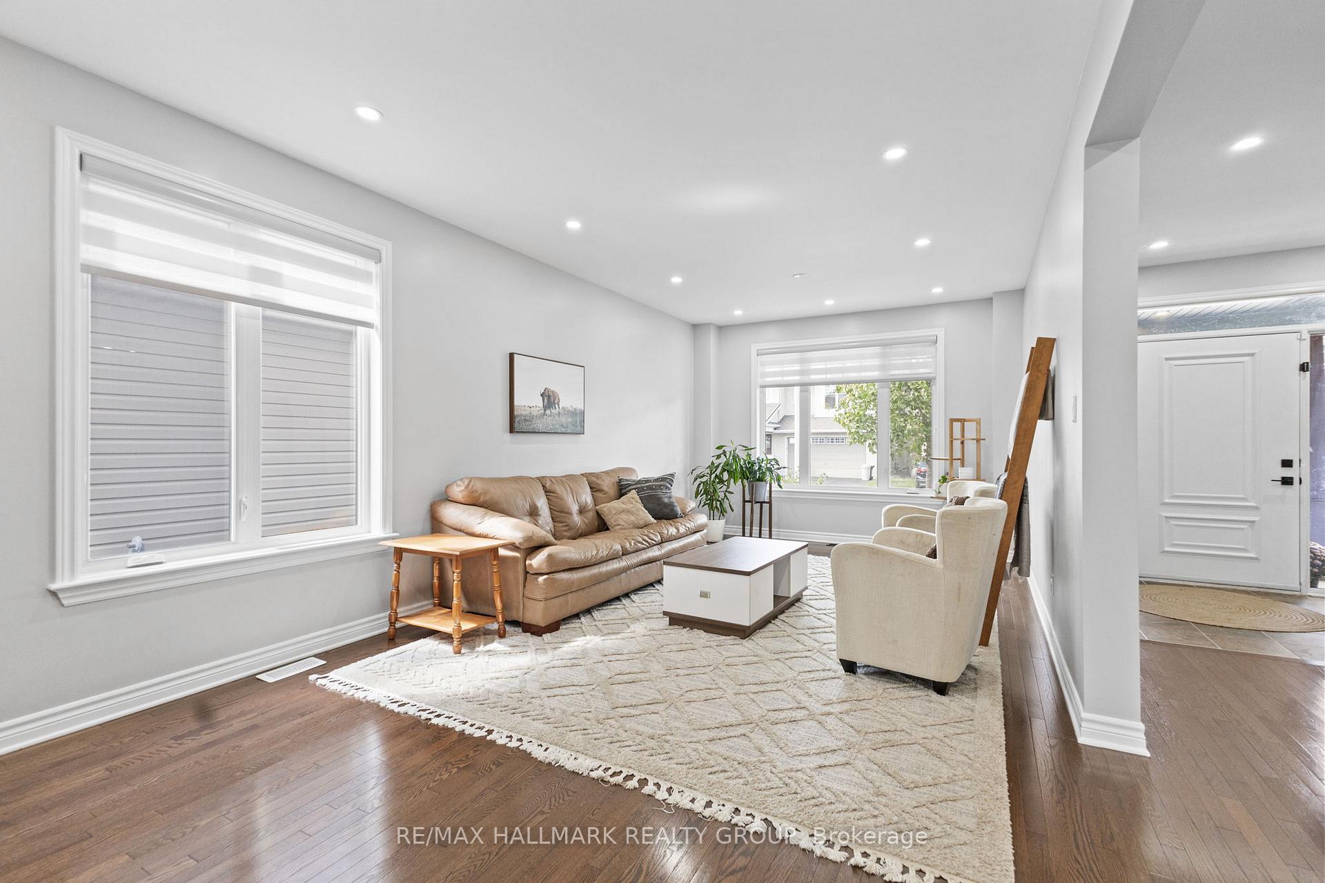 Photo 13 of 254 Gracewood Crescent, Ottawa, Blossom Park/Kemp Park/Findlay Creek — HOMEH