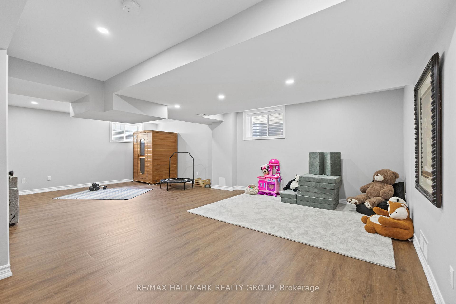 Photo 36 of 254 Gracewood Crescent, Ottawa, Blossom Park/Kemp Park/Findlay Creek — HOMEH
