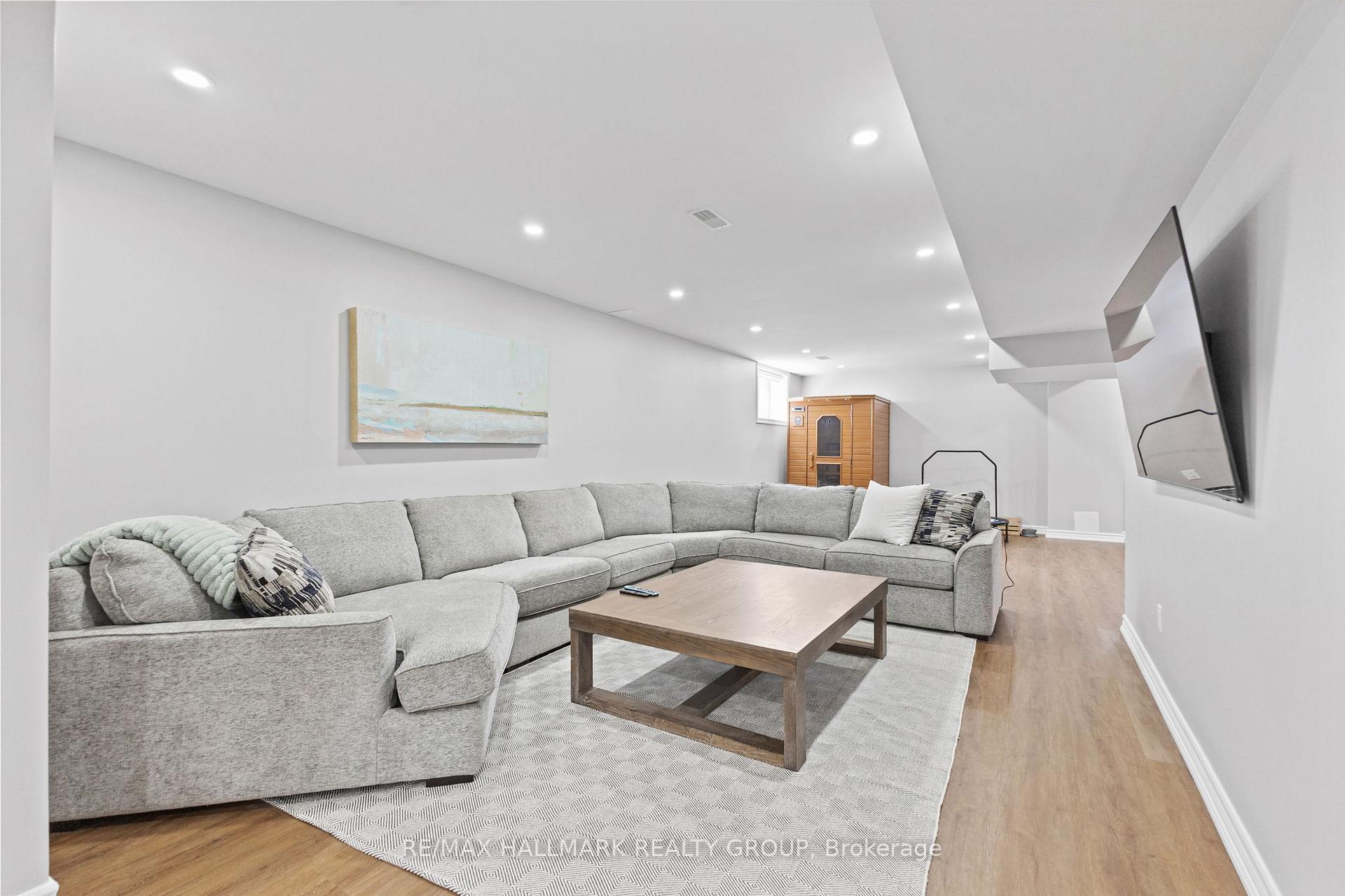 Photo 34 of 254 Gracewood Crescent, Ottawa, Blossom Park/Kemp Park/Findlay Creek — HOMEH