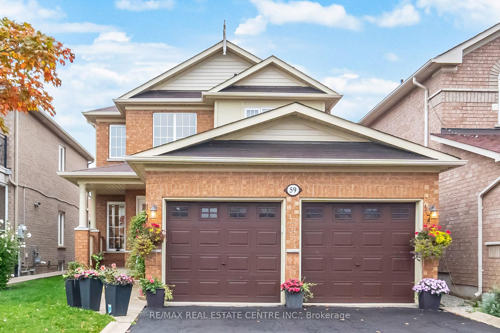 Photo 1 of 59 Vintage Gate, Brampton, Fletcher's Creek Village — HOMEH