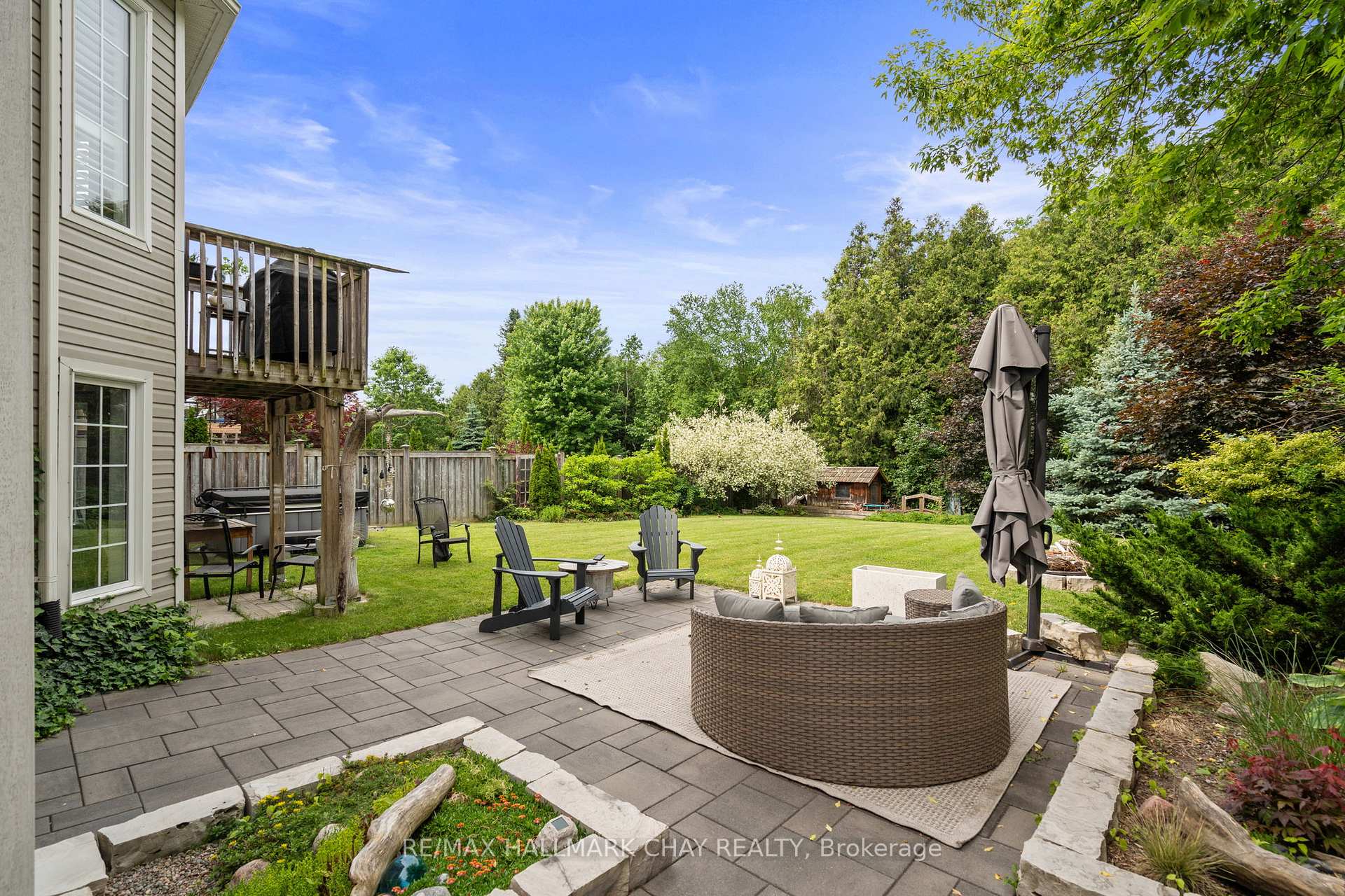 Photo 39 of 52 Regalia Way, Barrie, Innis-Shore — HOMEH