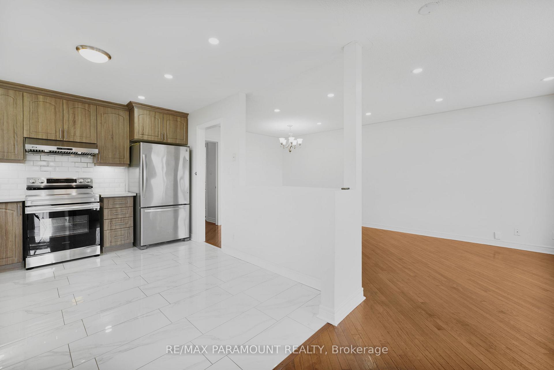 Photo 13 of Unit Upper, 4 Summerdale Crescent, Brampton, Fletcher's Meadow — HOMEH
