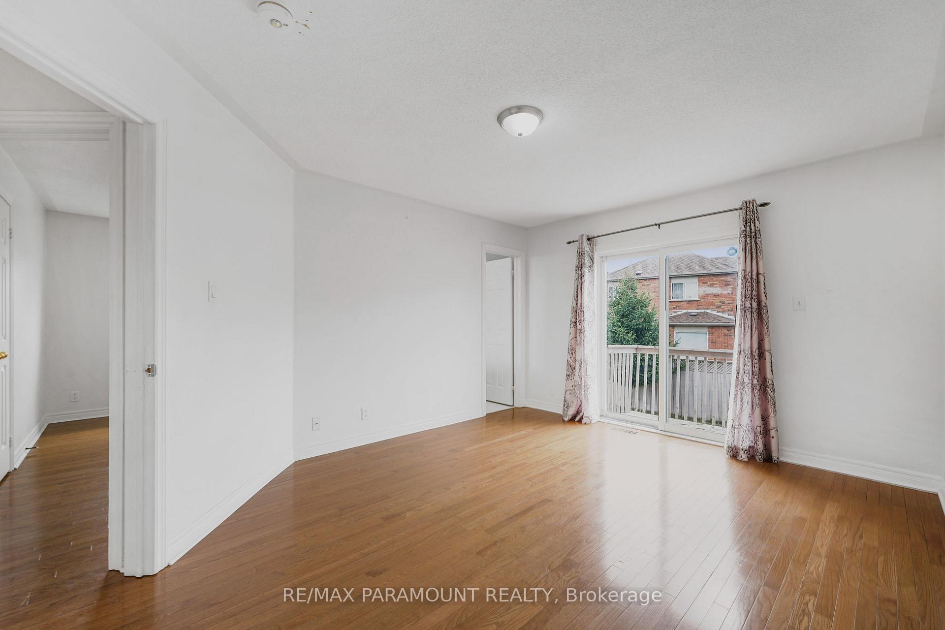 Photo 22 of Unit Upper, 4 Summerdale Crescent, Brampton, Fletcher's Meadow — HOMEH